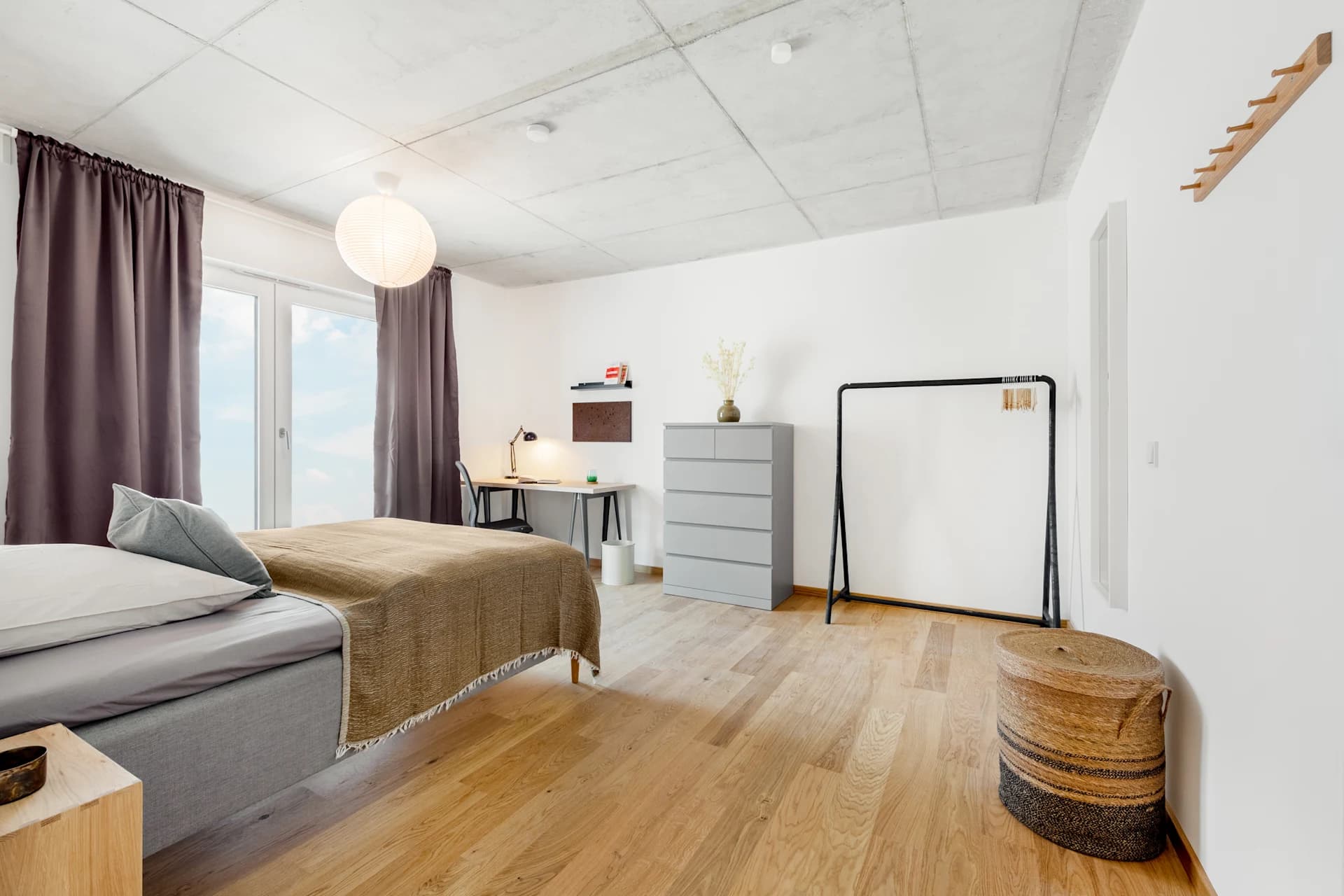 PRIVATE room photo 2