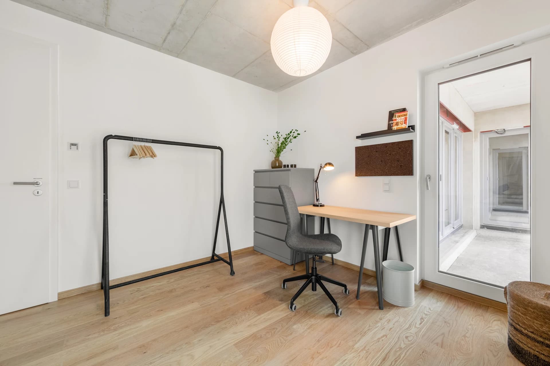 PRIVATE room photo 2