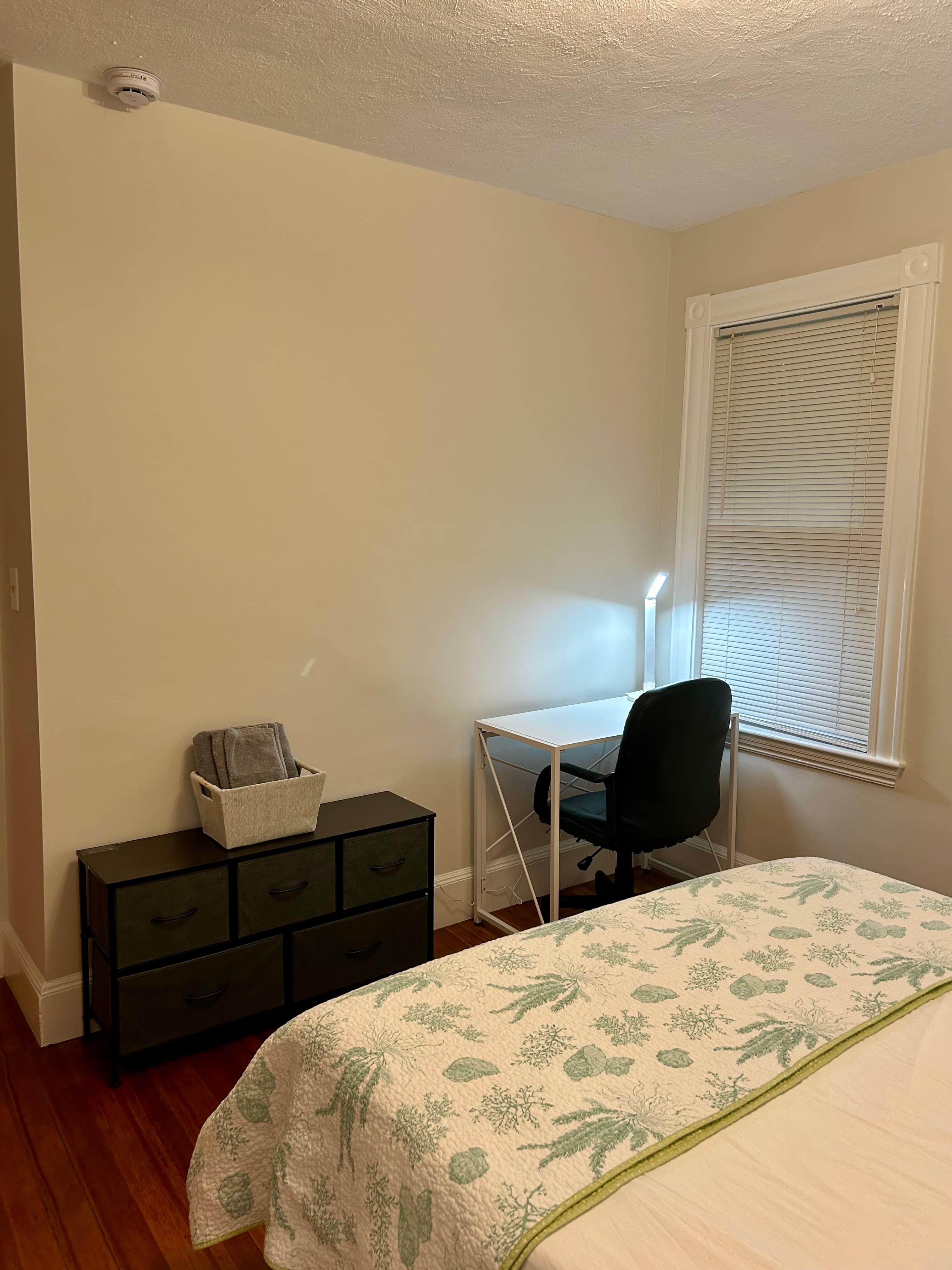 PRIVATE room photo 2