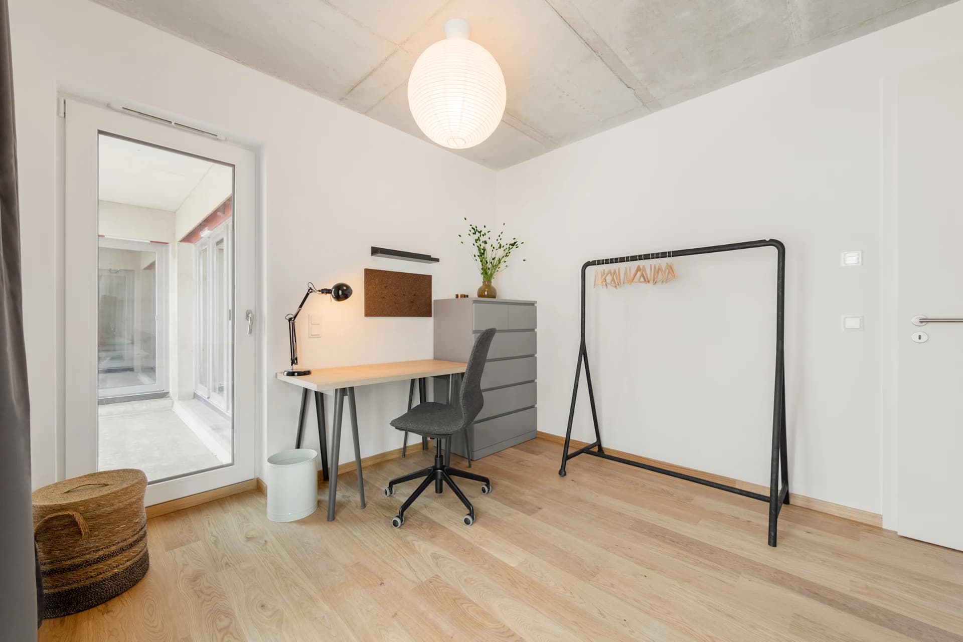 PRIVATE room photo 2