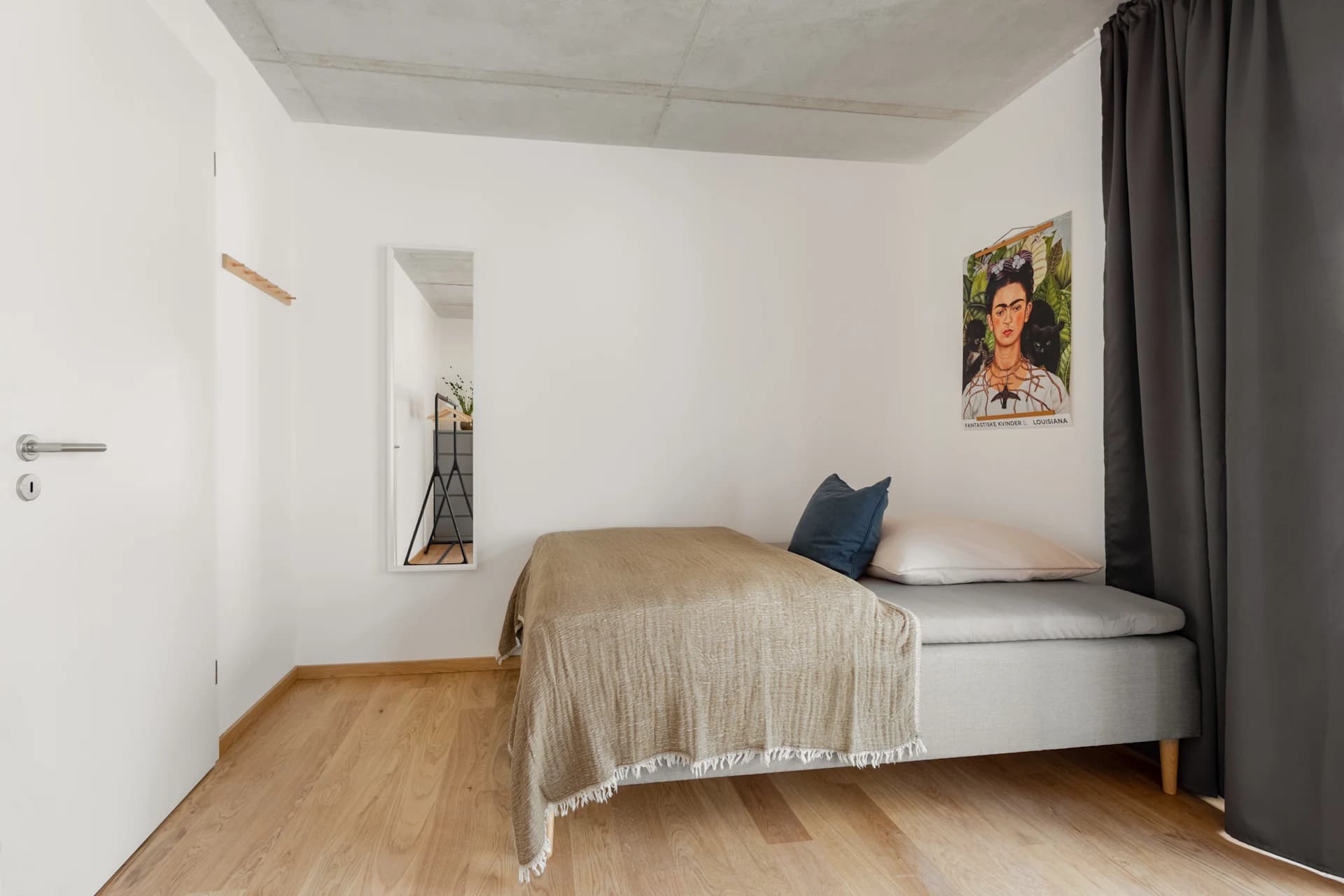 PRIVATE room photo 3