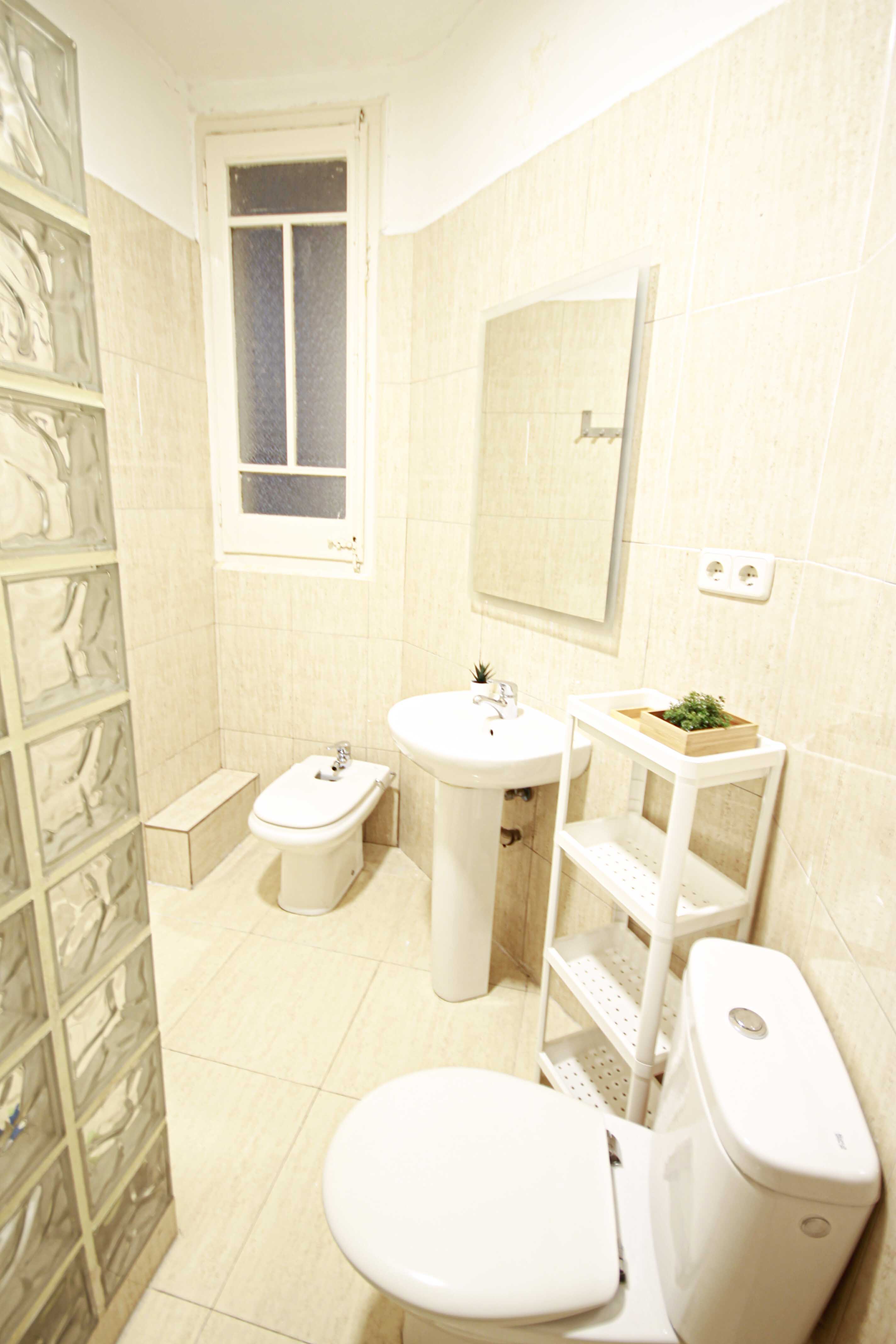 R0254 - Gran Via 470 — coliving in Barcelona